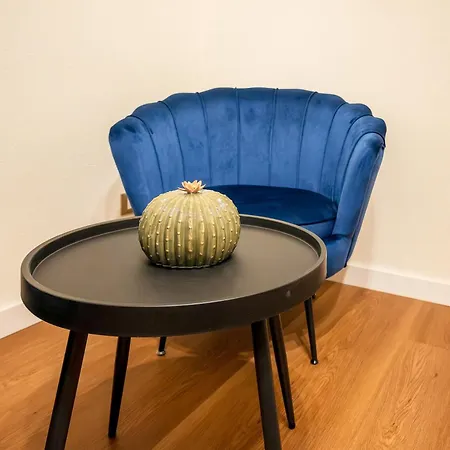 Aura & Privee Apartment